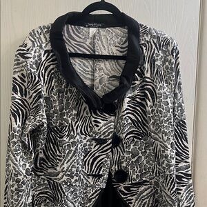 Signature by Sangria Women's Zebra Print Blazer